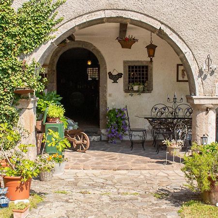 A Casa Di Gianni E Mari Bed and Breakfast Vestone Eksteriør billede