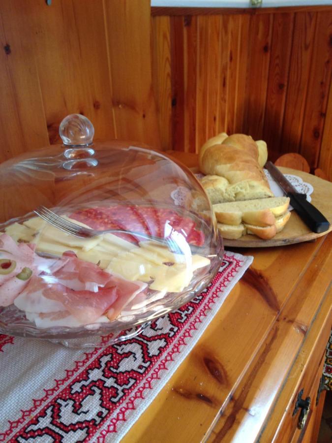 A Casa Di Gianni E Mari Bed and Breakfast Vestone Eksteriør billede